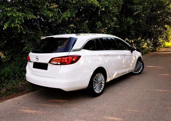 Opel Astra cena 46700 przebieg: 168300, rok produkcji 2019 z Bochnia małe 436
